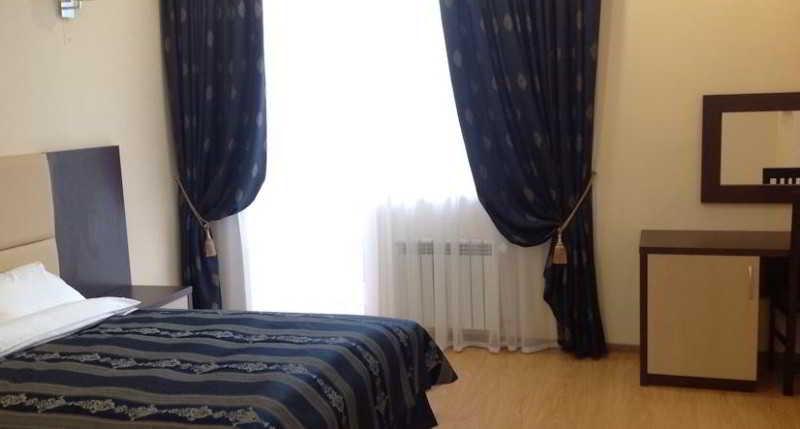 Sun Inns Hotel Sitiawan Eksteriør billede
