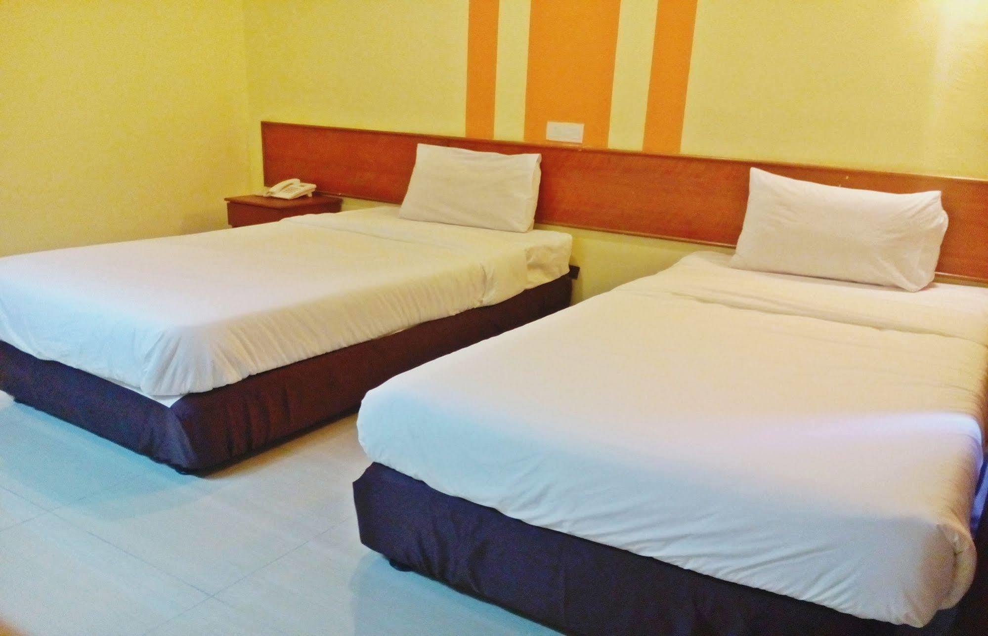Sun Inns Hotel Sitiawan Eksteriør billede