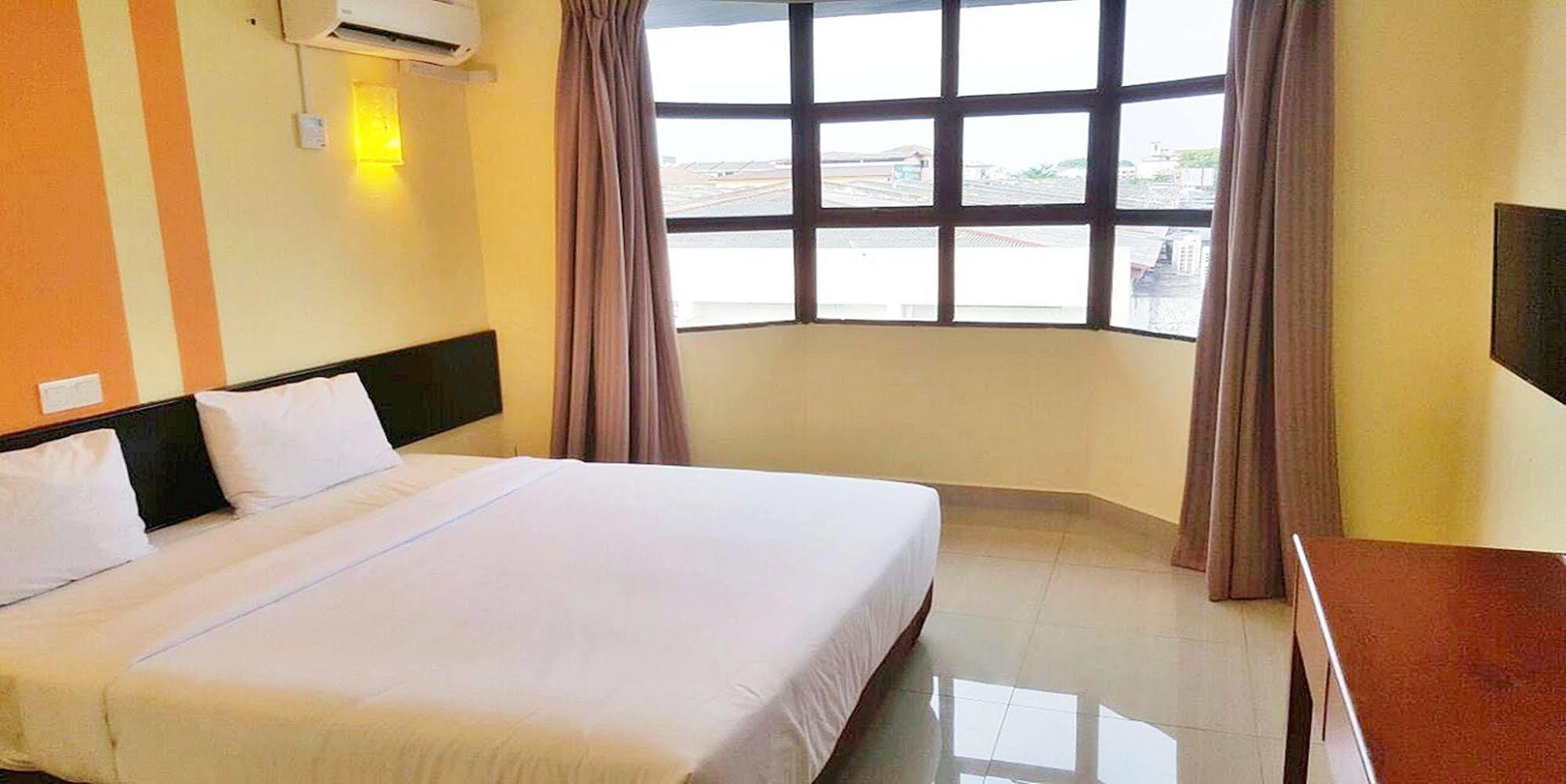 Sun Inns Hotel Sitiawan Eksteriør billede